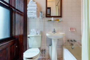 Superior 2 Double Beds Private Bath
